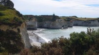 low tide at the white cliffs in the north ‘naki